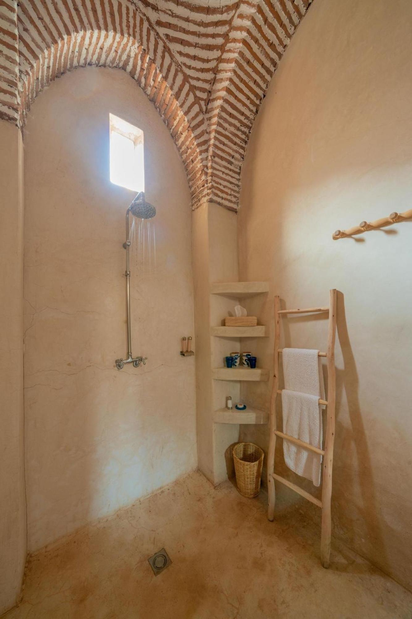 Tagadert Lodge Oumnas Habitación foto